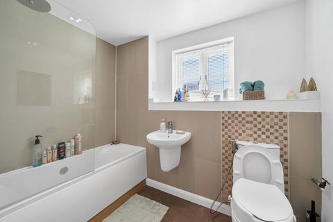 414 Westmount Road, Eltham, London, SE9 1AF