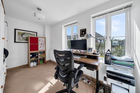 414 Westmount Road, Eltham, London, SE9 1AF
