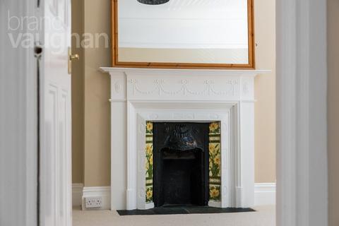 3 bedroom flat for sale, York Avenue, Hove, East Sussex, BN3