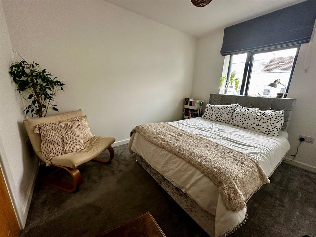 Bed 3 15 TT.jpg