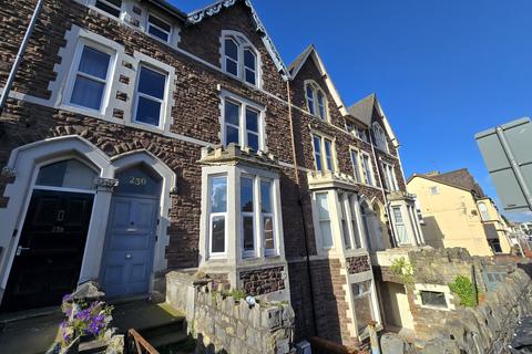 1 bedroom flat to rent, Chepstow Road, Newport,
