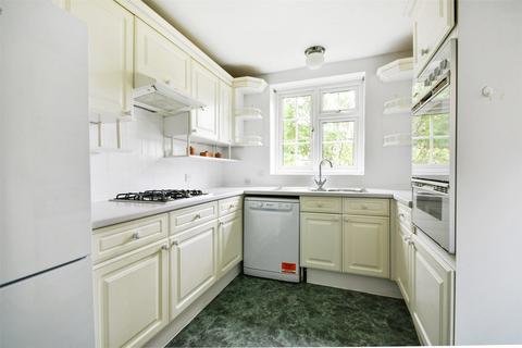 4 bedroom detached house for sale, High Elms Close, Northwood, Middlesex, HA6