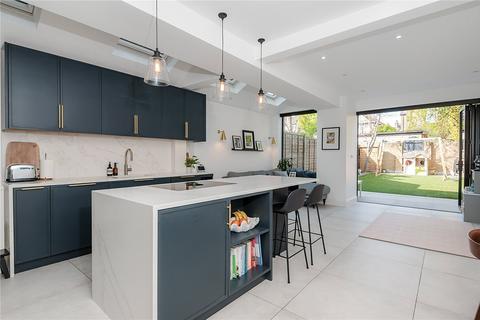 8 Bonser Road, Twickenham, TW1 4RG