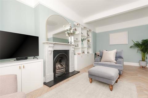 8 Bonser Road, Twickenham, TW1 4RG