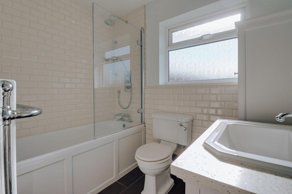 Family bathroom