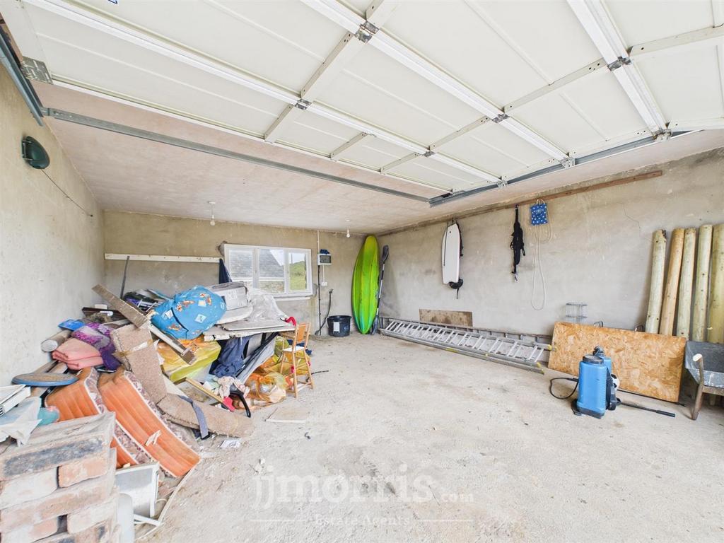 Double Garage
