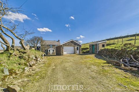 undefined, Parc-y-Dinas, Dinas Cross, Newport