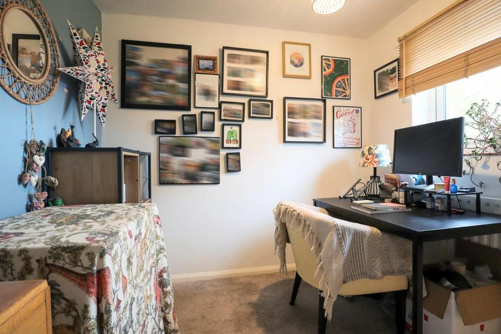 Bedroom 3.jpg