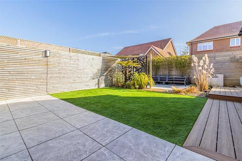34 Berryfield, Swindon, SN3 6FB