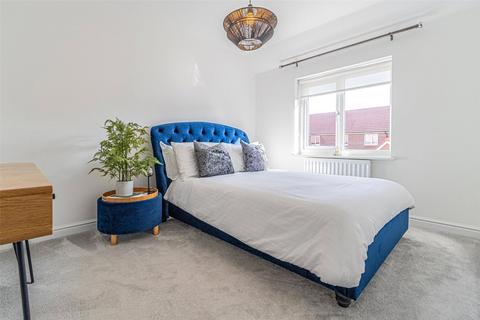 34 Berryfield, Swindon, SN3 6FB