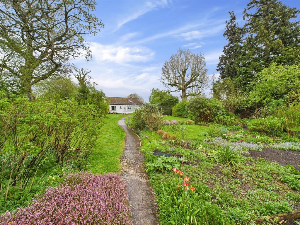 CAM03270 G0-PR0066-STILL032.jpg