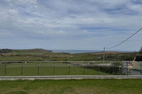 undefined, Ffordd Caergybi, Cemaes Bay, LL67