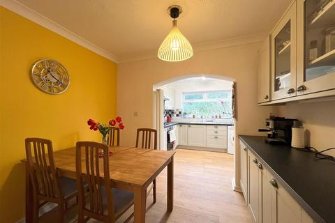 69 Bankhouse Drive, Buglawton, Congleton, CW12 2BL