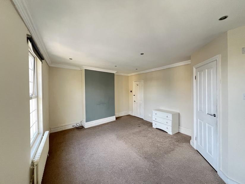 2 Nursery Ave (11).JPG