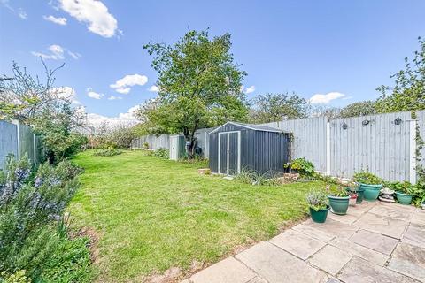 3 bedroom bungalow for sale, Elm Grove, Hockley SS5