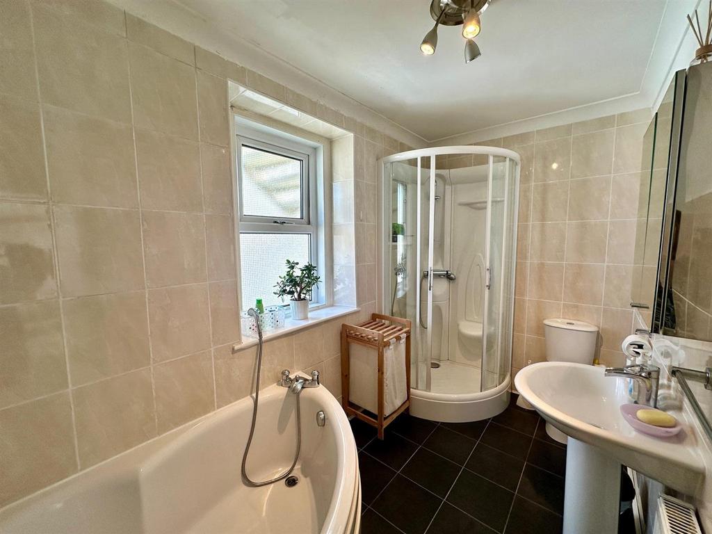 Bathroom BQ.jpg