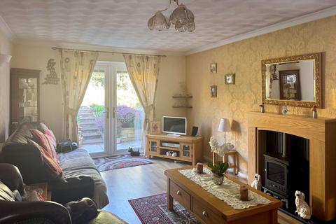 3 bedroom detached bungalow for sale, Bassett Road, Sully