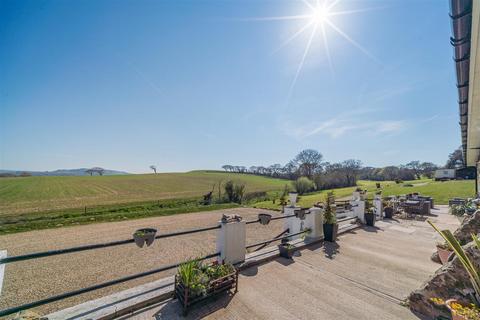 3 bedroom barn conversion for sale, GODSHILL