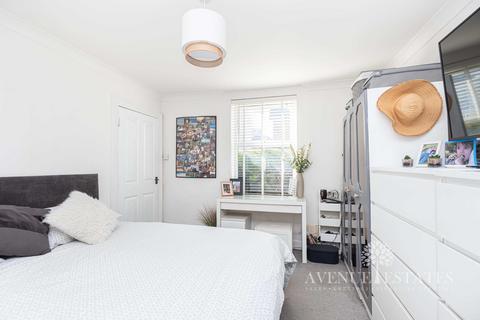 44 Stourvale Road, Bournemouth, BH5 2LA