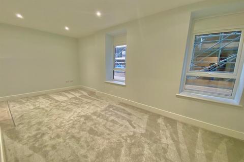 undefined, Thomas House, Southampton SO14