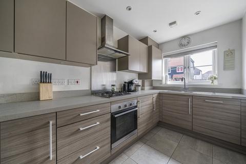 2 bedroom terraced house for sale, Haffenden Avenue, Sittingbourne, Kent, ME10