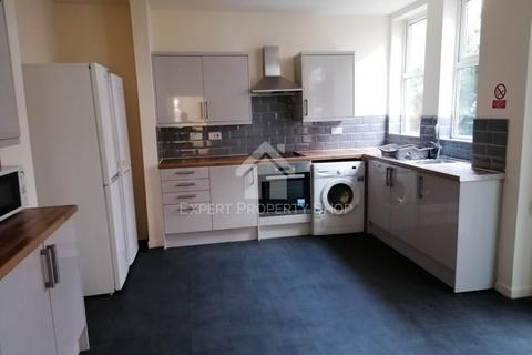 undefined, *AVAILABLE NOW*Room 1.  Watson Road.Worksop,