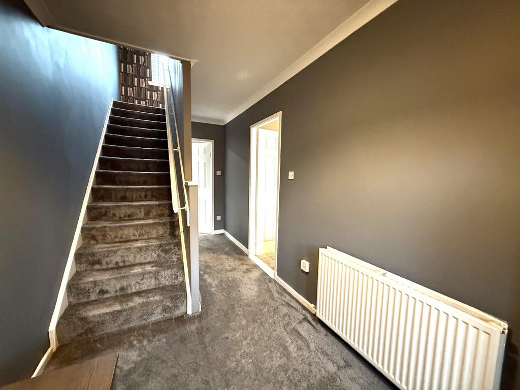 31 Wallamhill Road, Locharbriggs, Dumfries, DG1 1 U