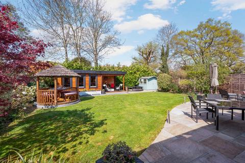 5 bedroom detached house for sale, The Furrows, Walton-on-Thames, KT12