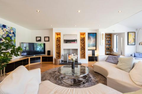 5 bedroom detached house for sale, The Furrows, Walton-on-Thames, KT12