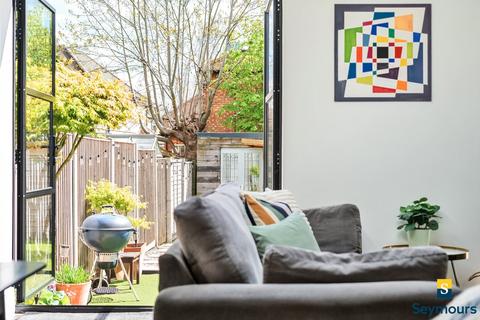 6 Percy Road, Guildford, GU2 9PA
