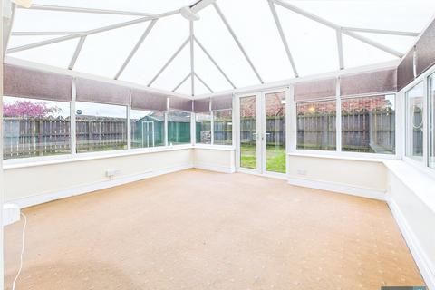 70 Grasmere Road, Carcroft, Doncaster, DN6 8QG
