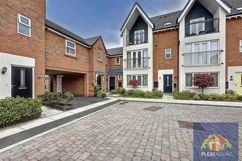 3 bedroom end of terrace house for sale, Langford Drive, Southport PR8
