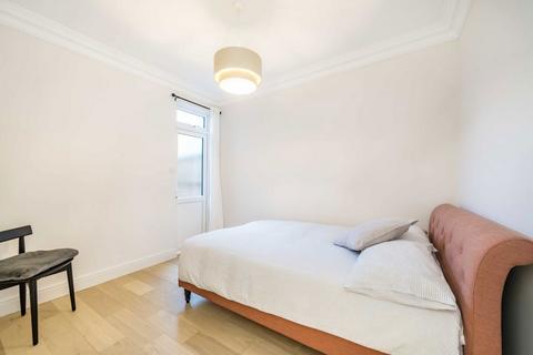 24 Steerforth Street, London, SW18 4HH