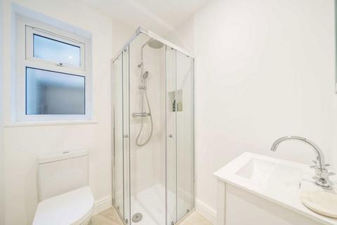 24 Steerforth Street, London, SW18 4HH