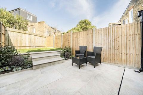 24 Steerforth Street, London, SW18 4HH