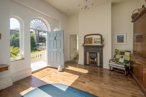 5 bedroom semi-detached house for sale, BINSTEAD