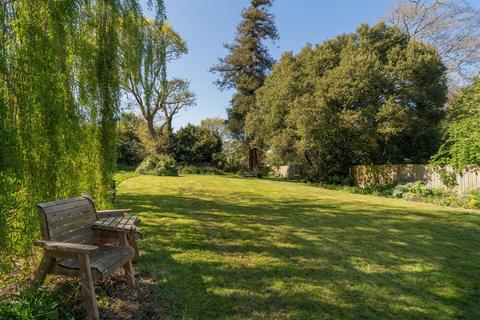 5 bedroom semi-detached house for sale, BINSTEAD