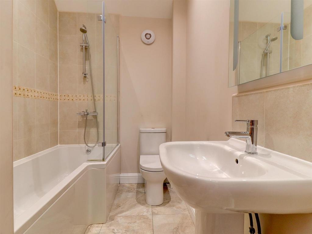 Main Bathroom