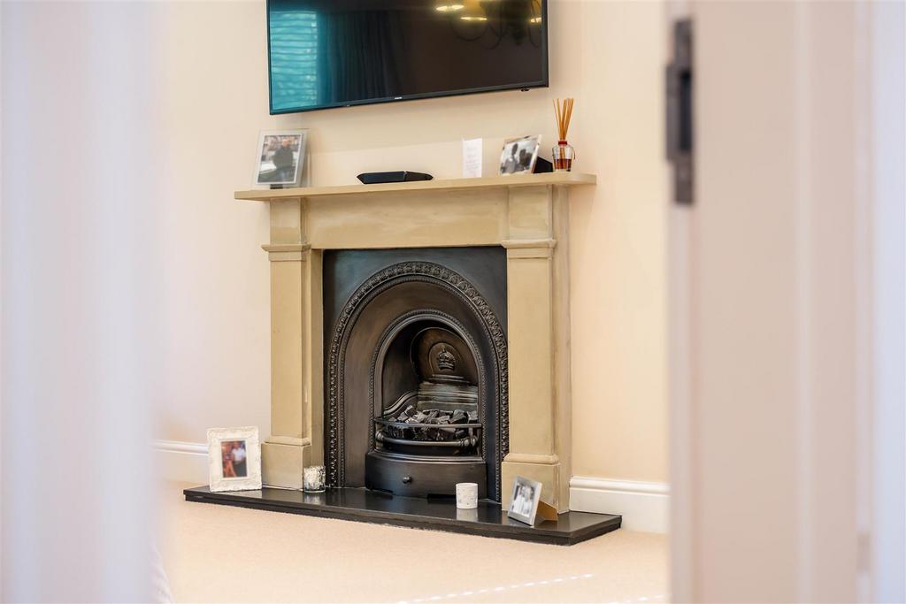 Main bedroom