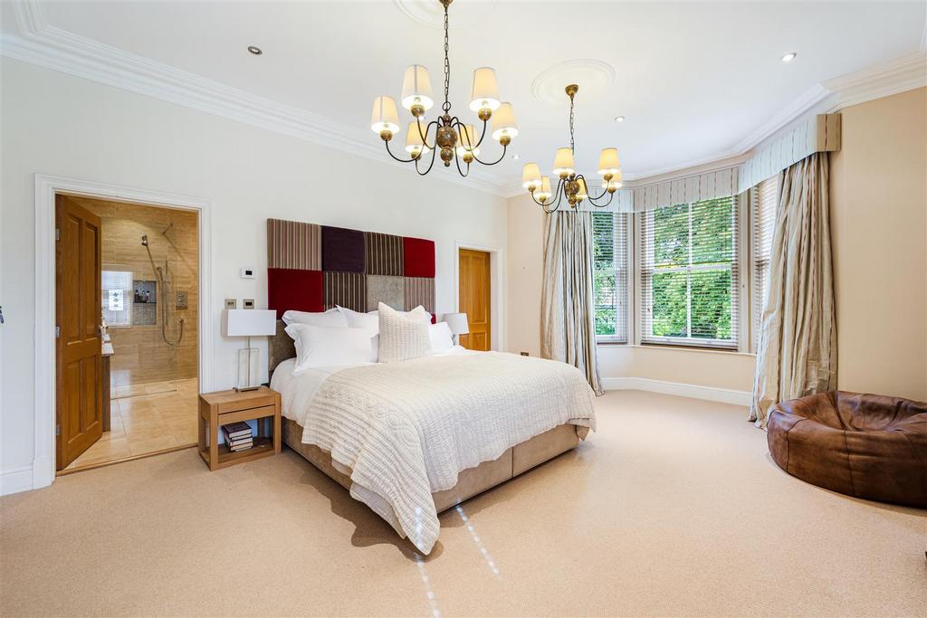Main bedroom