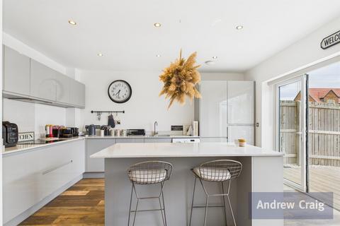 6 bedroom townhouse for sale, Whitburn Road, East Boldon