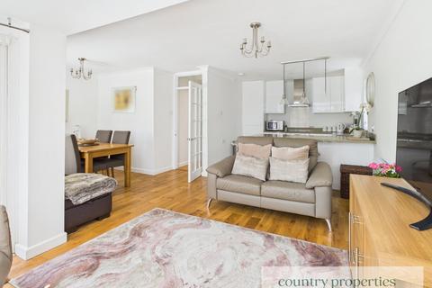 2 bedroom bungalow for sale, Walden Road, WELWYN GARDEN CITY, AL8