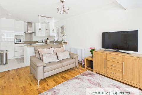 2 bedroom bungalow for sale, Walden Road, WELWYN GARDEN CITY, AL8