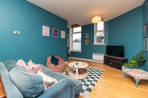 2 bedroom flat for sale, Bristol BS3