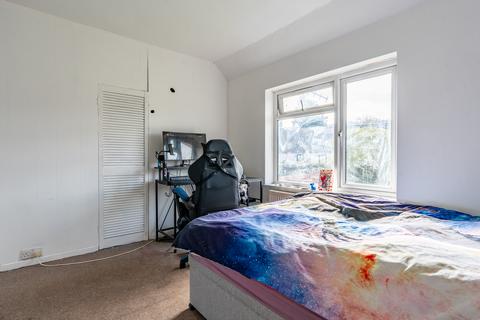 402 Long Cross, Bristol, BS11 0RX