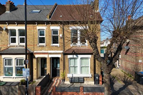 3 bedroom maisonette for sale, Sydenham Road, Croydon, CR0