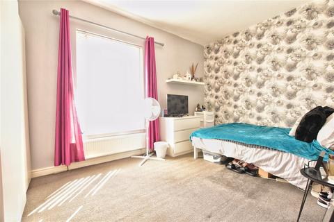 3 bedroom terraced house for sale, Higher Lomax Lane, Heywood, Greater Manchester, OL10
