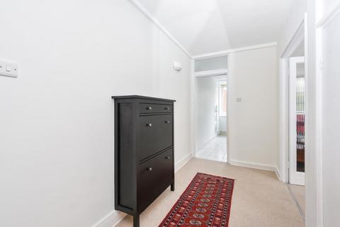 undefined, Regents Park Road,  Finchley,  N3