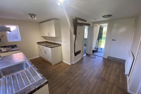 2 bedroom semi-detached house to rent, Stonham Aspal