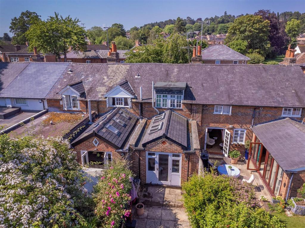 Saffron Cottage-01.jpg